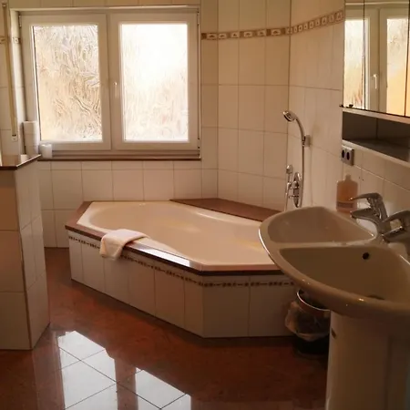 Apartment Ferienwohnung Konig Gunter